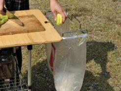 Snow Peak Garbage Frame -Snow Peak Shop 3 474f10f8 e374 44cd bd9d 997d104fd384 1