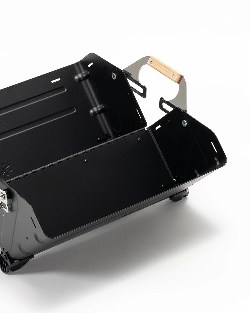 Snow Peak Festival: Stacking Shelf Container 25 In Black 6 Snow Peak Festival: Stacking Shelf Container 25 In Black - Image 4