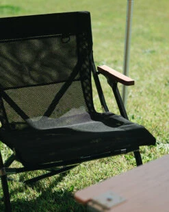 Snow Peak Festival: Mesh Luxury Low Beach Chair -Snow Peak Shop FES 186 20230511 SP M4 05360