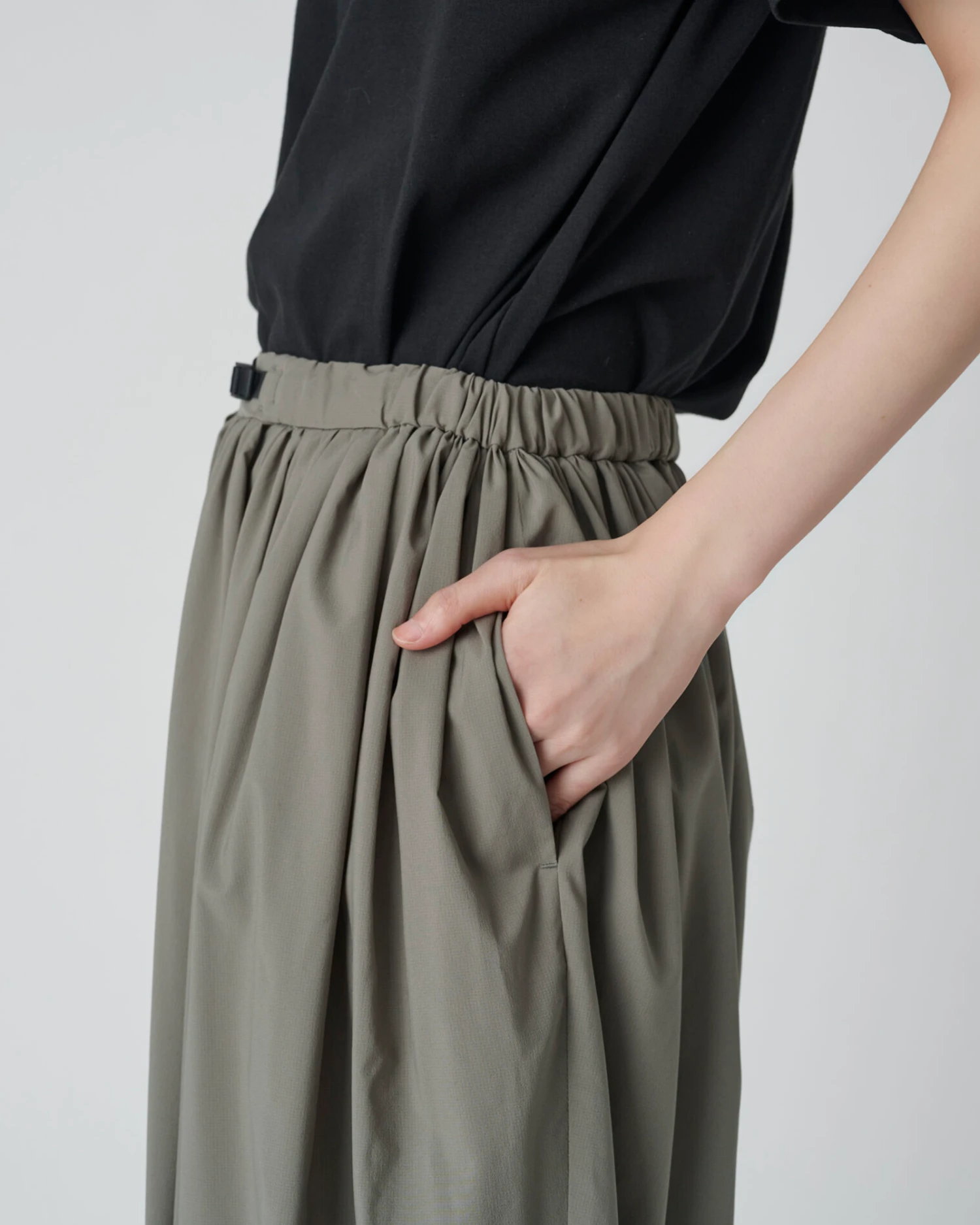 Shadow Ripstop Gather Pants 11 Shadow Ripstop Gather Pants - Image 9