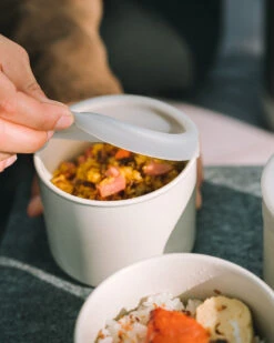 Snow Peak Tobachi Medium In White -Snow Peak Shop TW 273 lifestyle 07 aa03102e 6d74 40f7 93ed 4dee133f2870