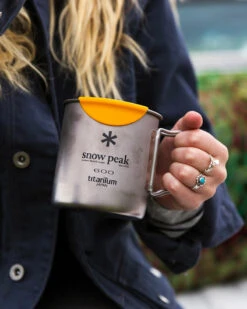 Snow Peak HotLips Titanium 600 Mug -Snow Peak Shop hotlips titanium 600 mug mgh 044 lifestyle 04